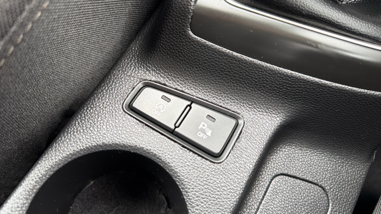 Hyundai i20 1.0 T-GDi Play 5dr Petrol Hatchback